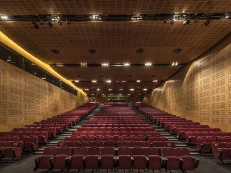 Auditorium 2,4